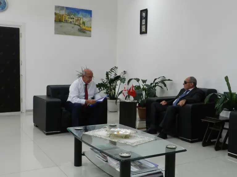 KTEF başkanı Derviş Yücetürk Milli Eğitim ve Kültür Bakanı Cemal Özyiğit'le görüştü. — fotoğraf 2